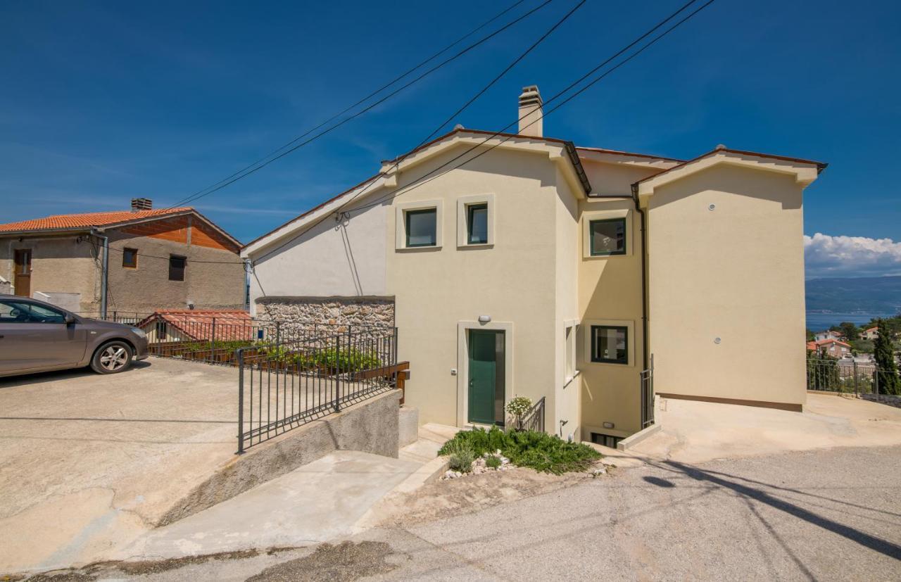Nevera 2 Vrbnik Kültér fotó